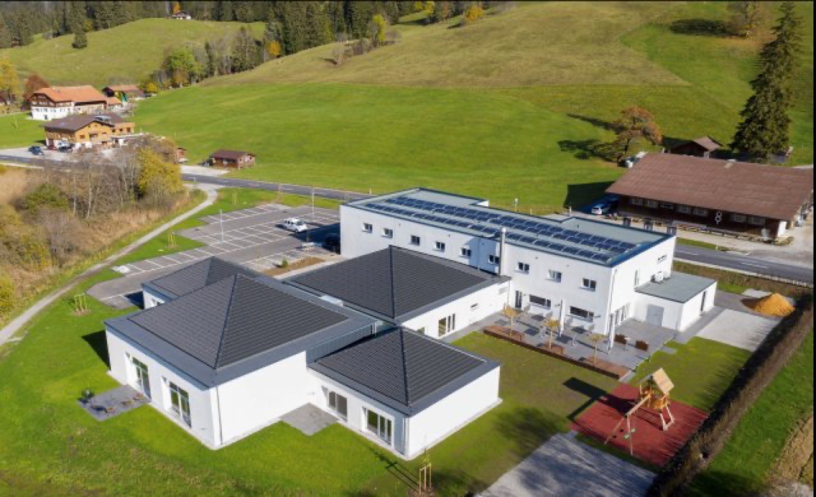 Hotel z salami konferencyjnymi i Restauracja, Szwajcaria